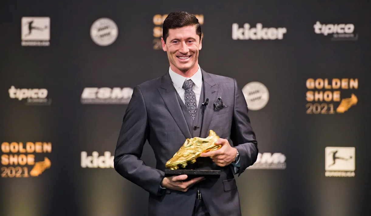 Robert Lewandowski giành Chiếc giày vàng châu Âu 2021